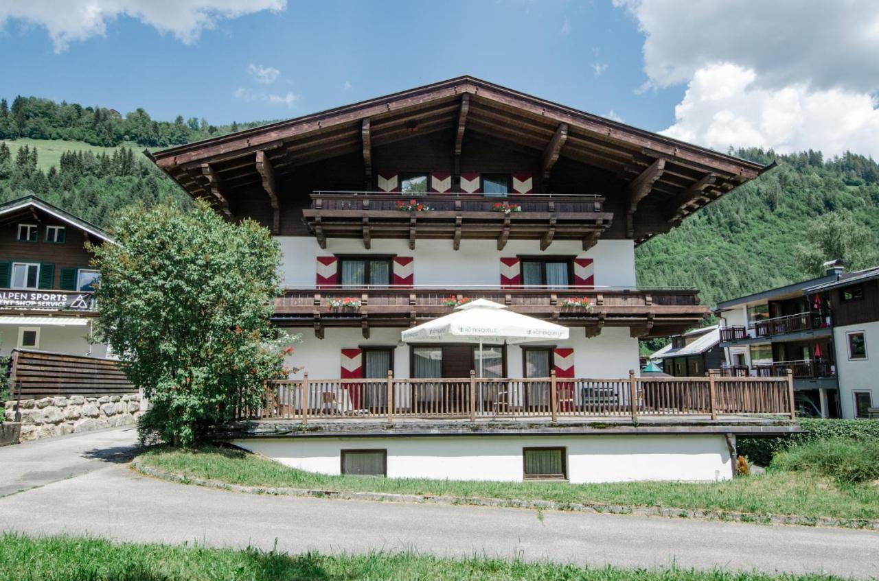 Dep Gaestehaus Residenz Neukirchen am Grossvenediger Bagian luar foto